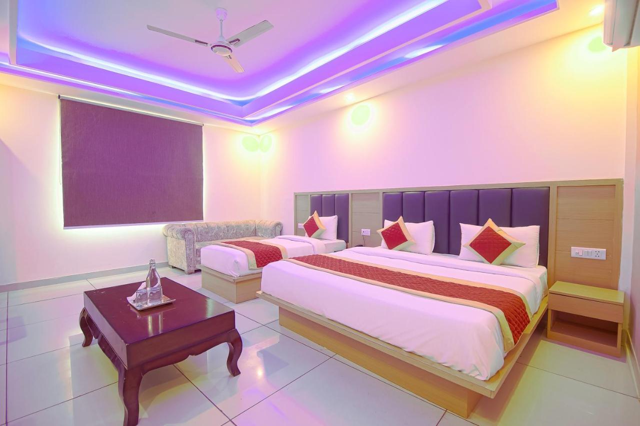 Hotel Del Inn By F9 Hotels - Near Igi Airport New Delhi Buitenkant foto