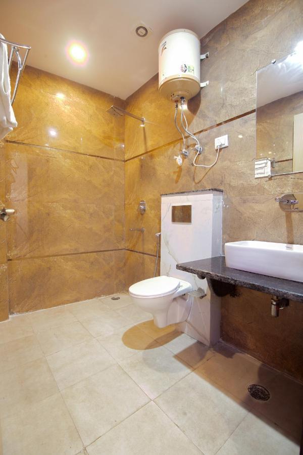 Hotel Del Inn By F9 Hotels - Near Igi Airport New Delhi Buitenkant foto